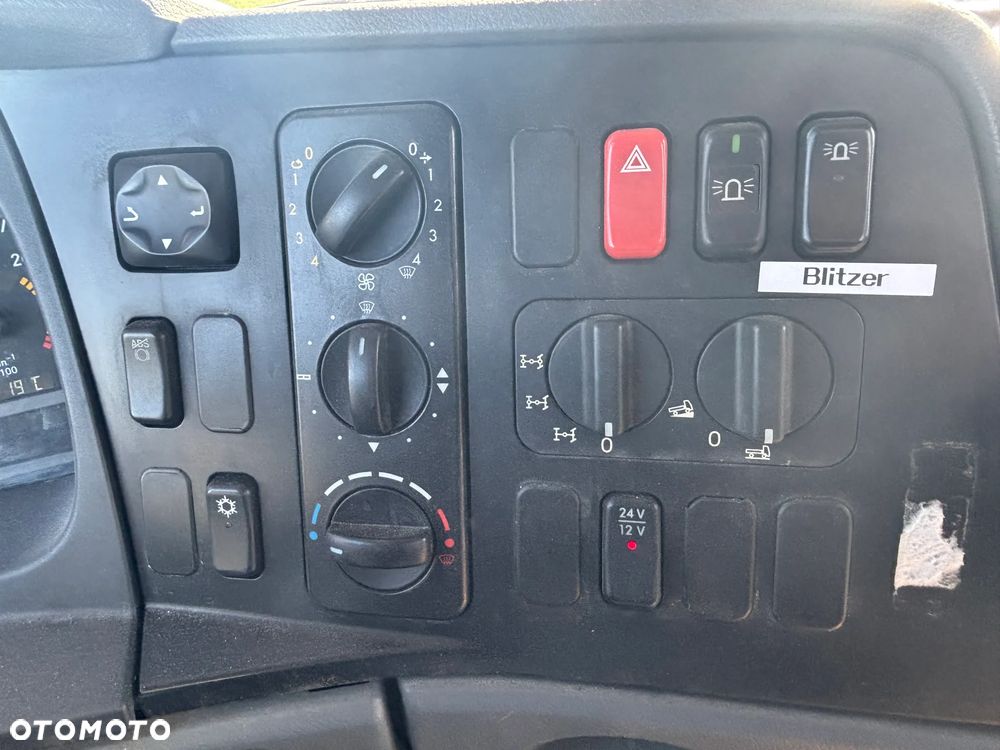 Mercedes-Benz AXOR 1828 4x4 blokady, biegi terenowe, oryginalna wywrotka Meiller kiper , hydraulika do wywrotu , zawieszenie resor, czołownica do pługa, klimatyzacja , webasto , elektryka - 31