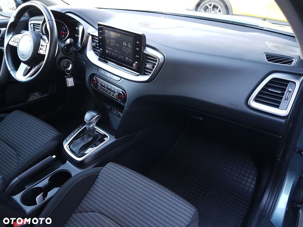 Kia XCeed 1.5 T-GDI M DCT - 26