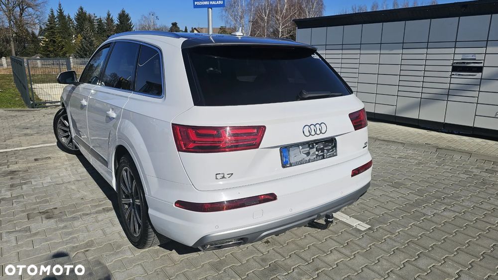 Audi Q7 - 8