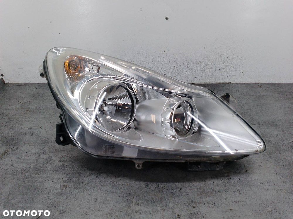 LAMPA PRZÓD PRAWA OPEL CORSA D 20-B153 TYC - 1