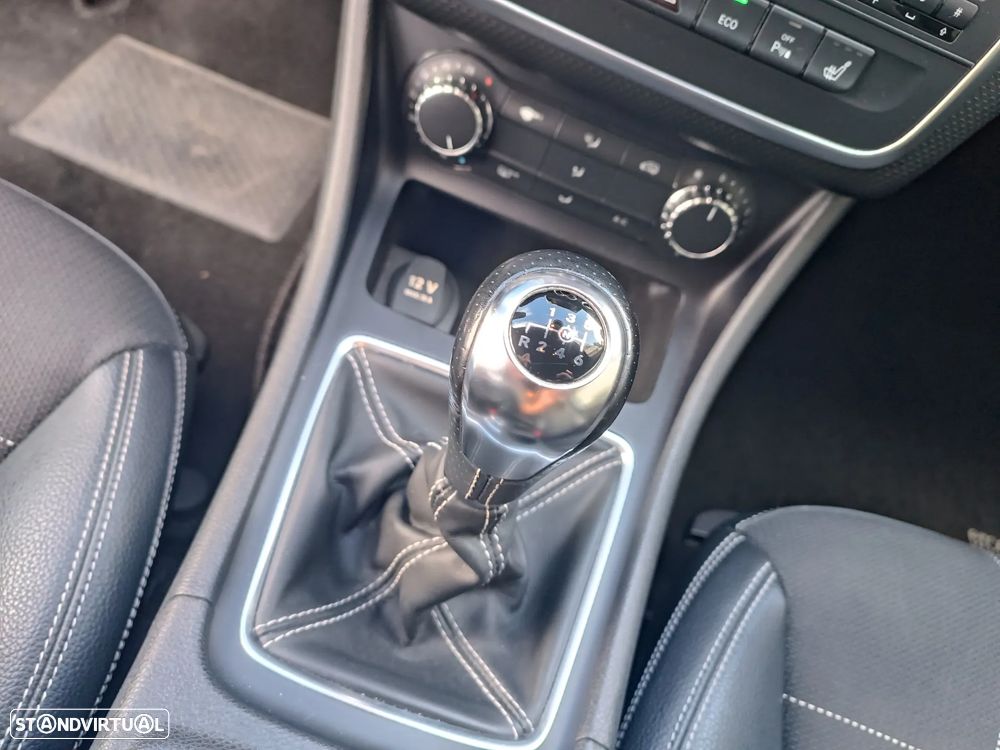 Mercedes-Benz A 180 d Urban - 21