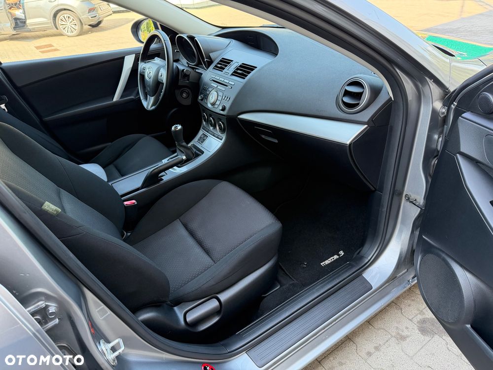 Mazda 3 1.6 Sport Comfort - 12
