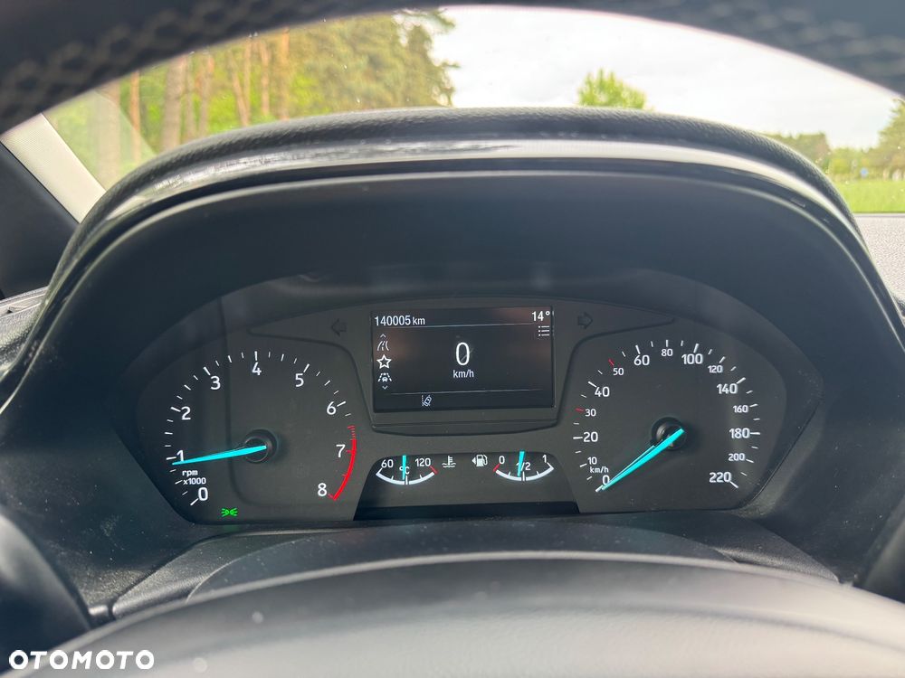 Ford Fiesta 1.0 EcoBoost S&S TITANIUM - 28
