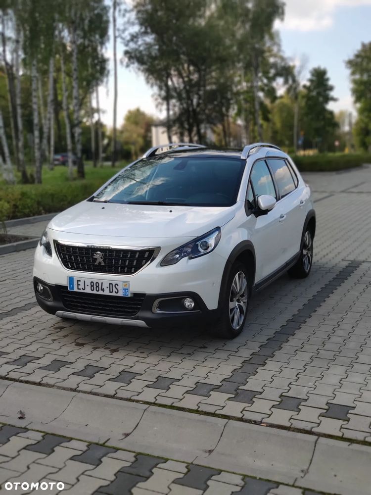 Peugeot 2008 1.2 Pure Tech Allure S&S EAT6 - 2