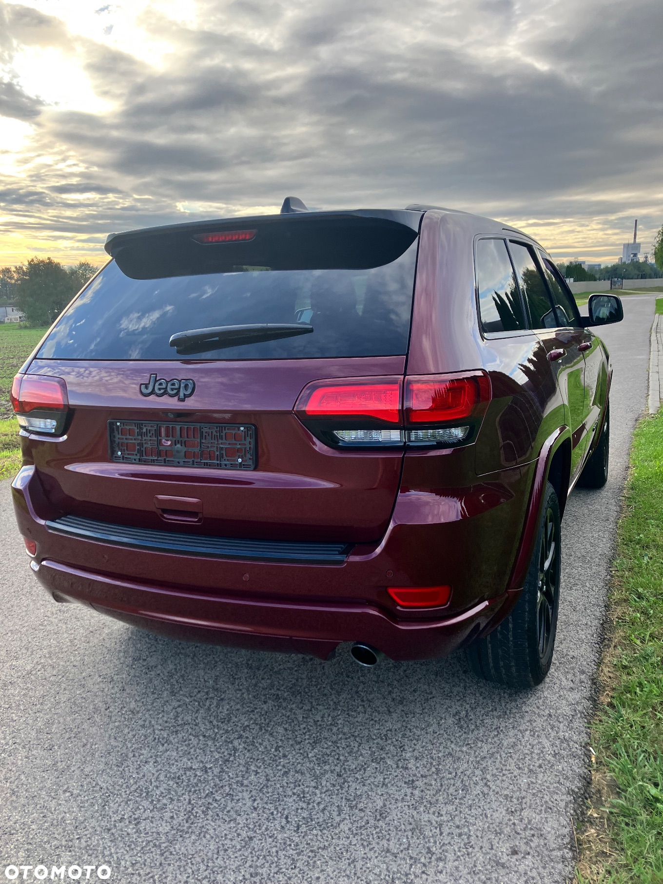 Jeep Grand Cherokee - 6