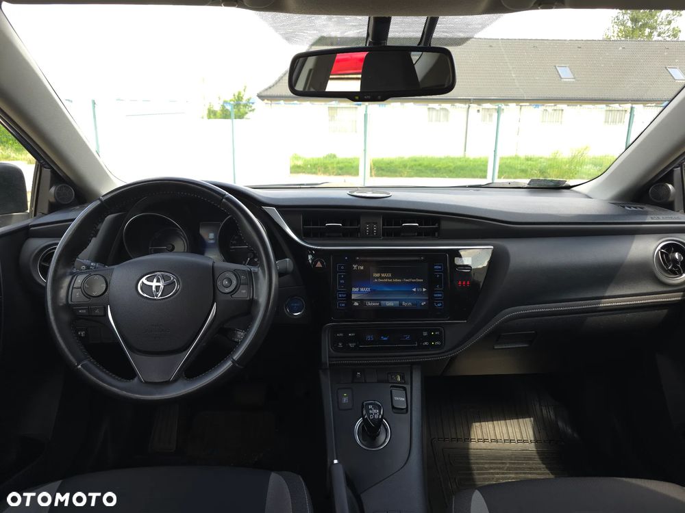 Toyota Auris 1.8 VVT-i Hybrid Automatik Edition - 35