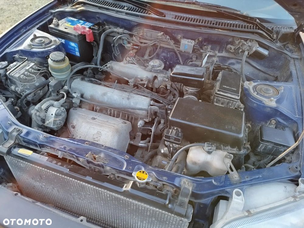 Toyota RAV4 2.0 - 10