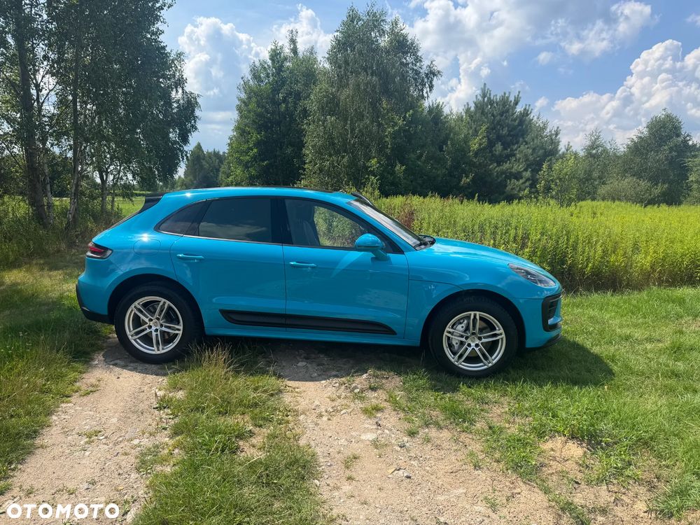 Porsche Macan - 1