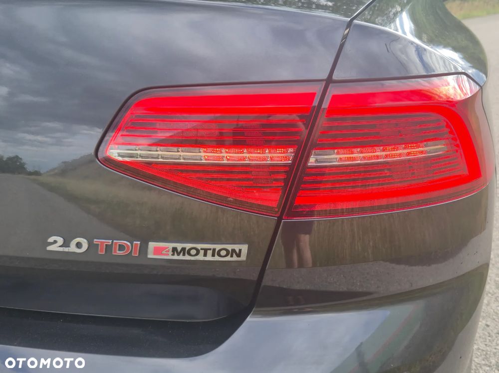 Volkswagen Passat - 18