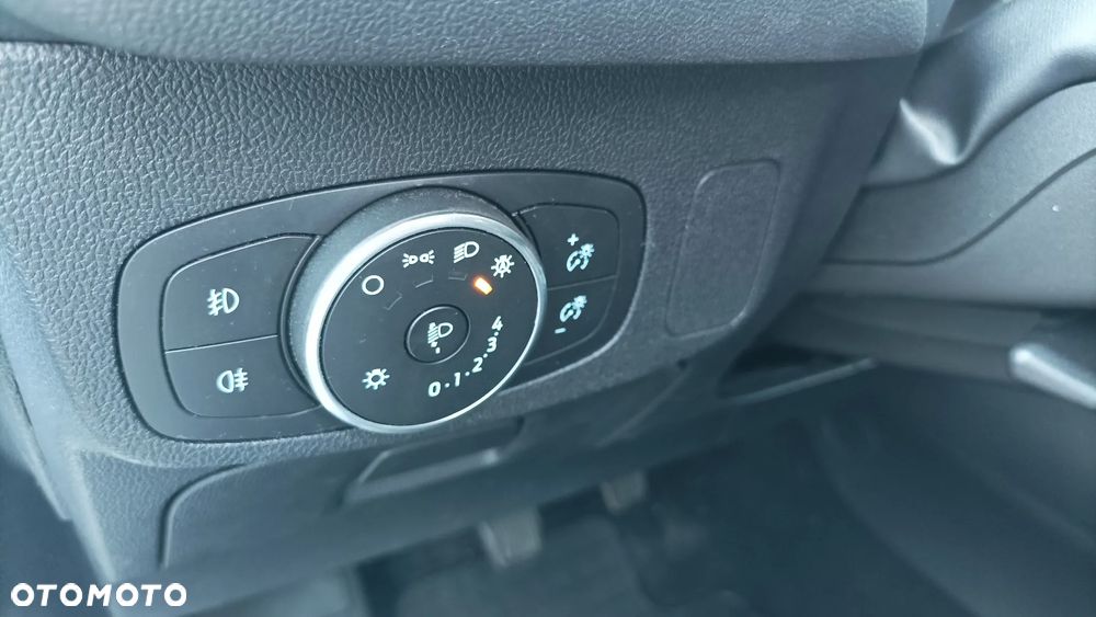 Ford Focus 1.5 EcoBlue Titanium - 16