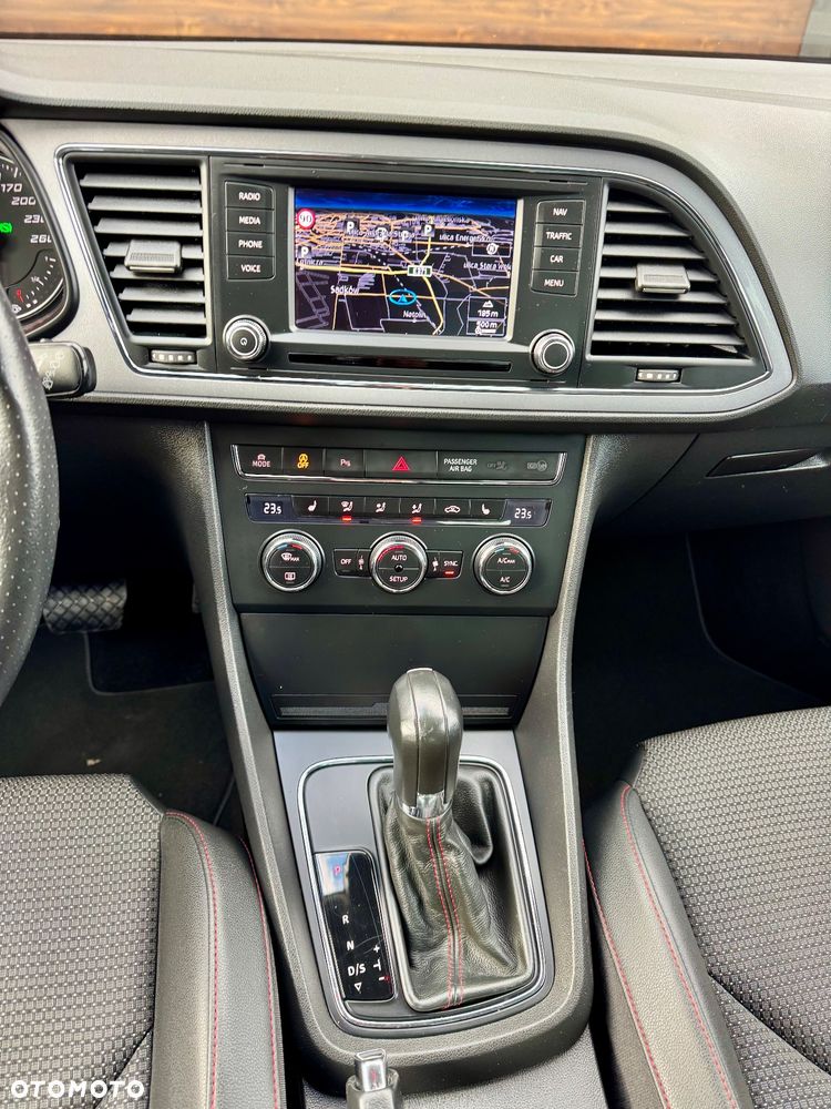 Seat Leon 1.8 TSI Ecomotive DSG FR - 14