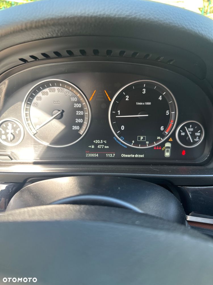 BMW Seria 5 520d xDrive - 3