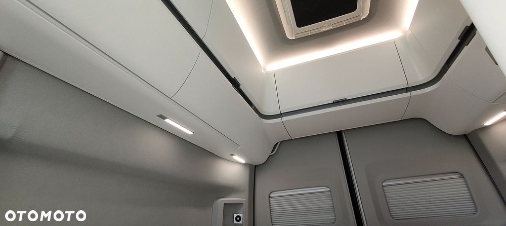 Volkswagen Grand California 600 - 6