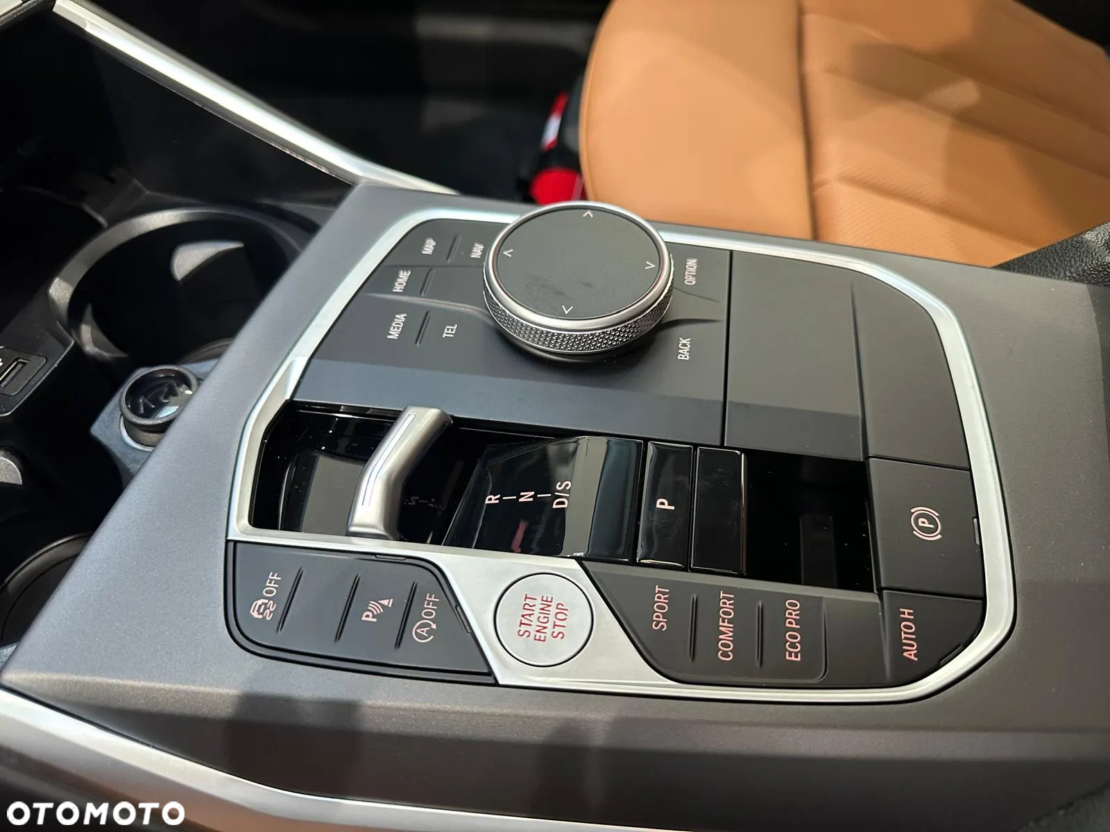BMW Seria 3 318i M Sport - 16