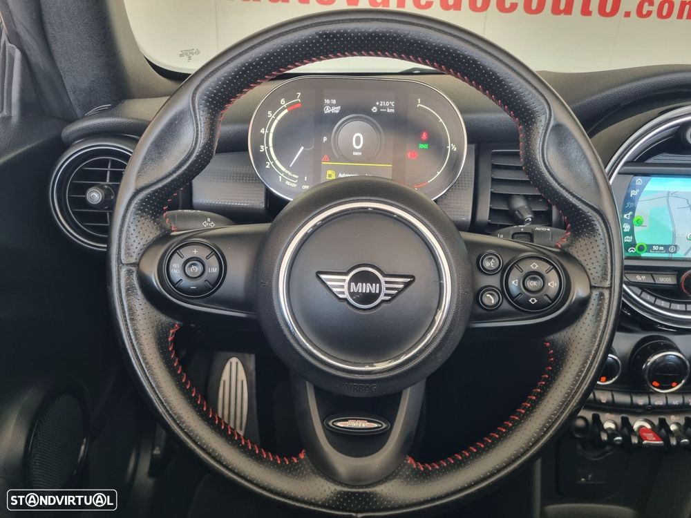 MINI Cabrio - 21