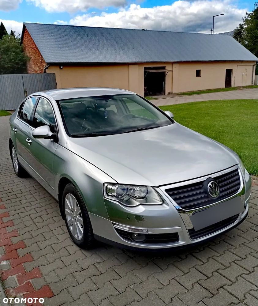 Volkswagen Passat 2.0 TDI Comfortline - 1