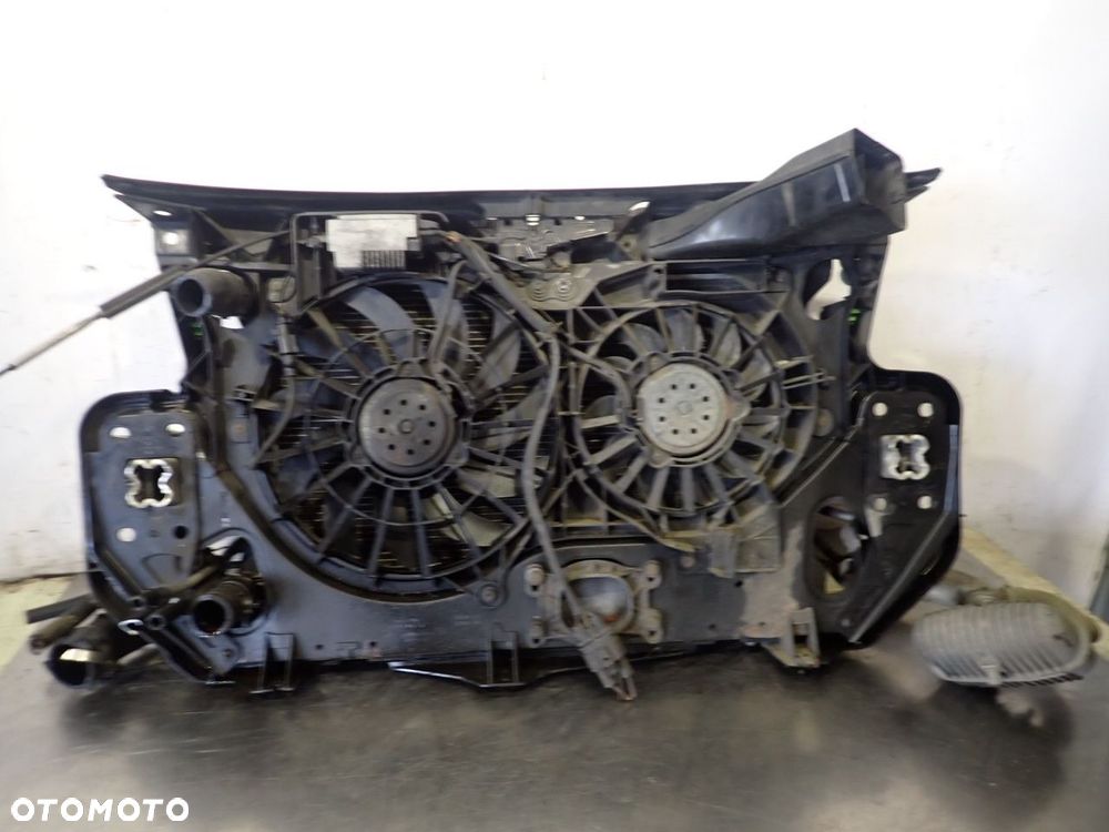 PAS PRZEDNI AUDI A6 C6 - 2