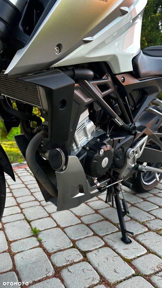Honda CB - 9