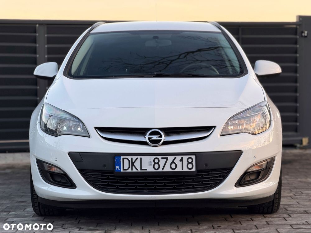 Opel Astra 1.4 T Cosmo - 2