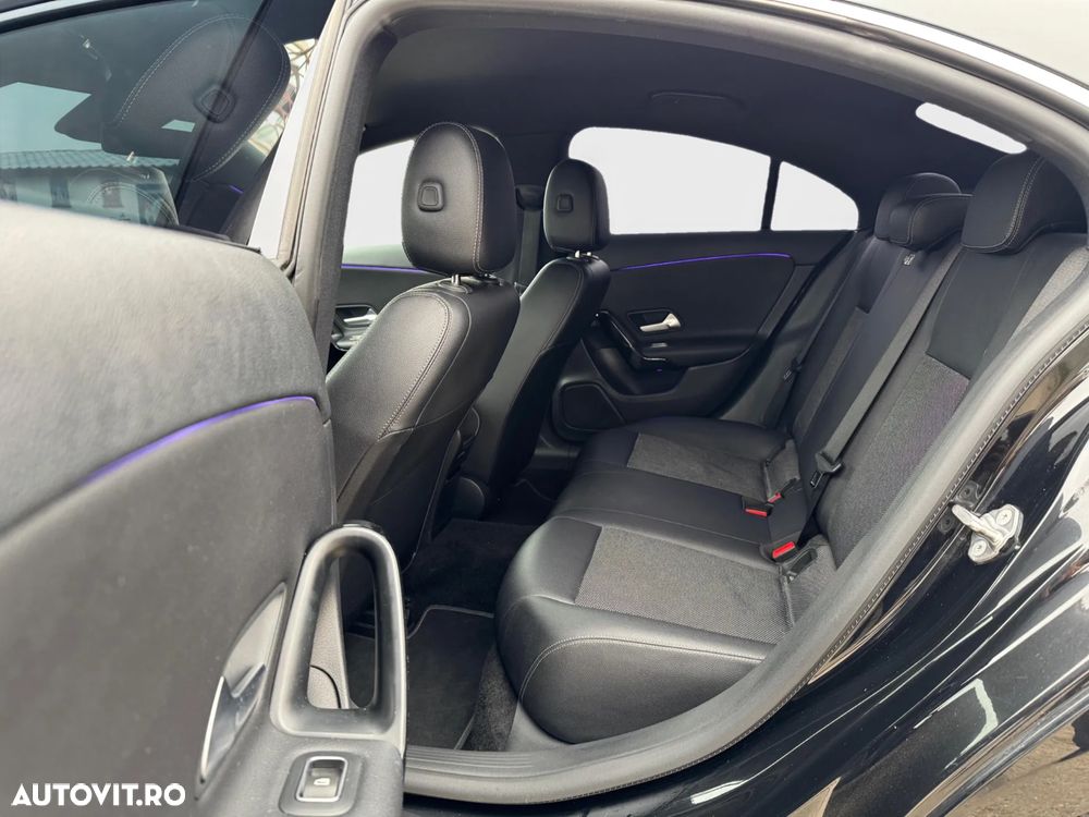 Mercedes-Benz CLA 180 d 7G-DCT - 7