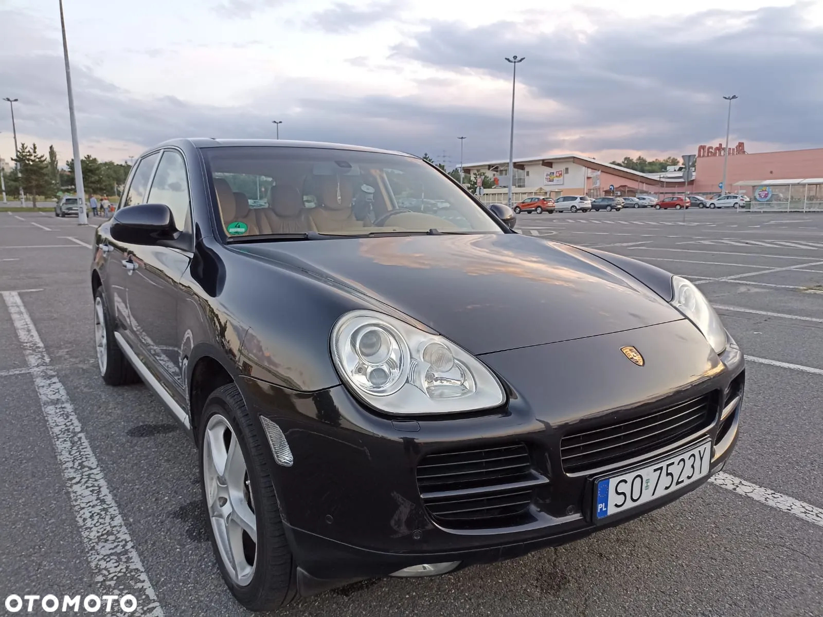 Porsche Cayenne - 23