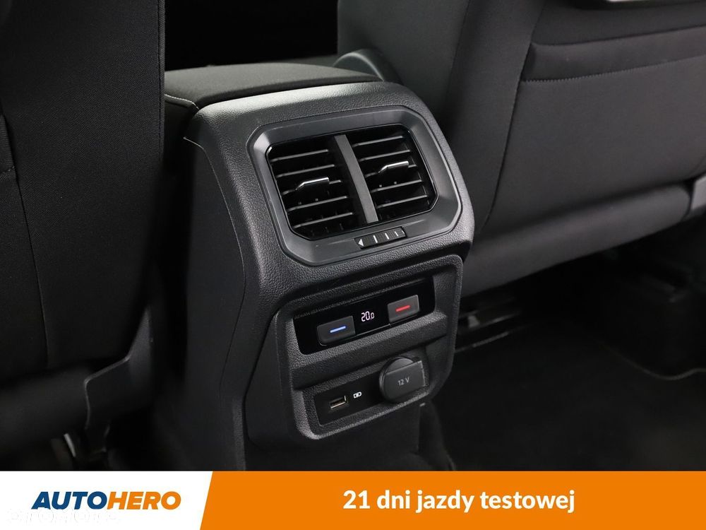 Volkswagen Tiguan 2.0 TSI 4Mot IQ Drive DSG - 37