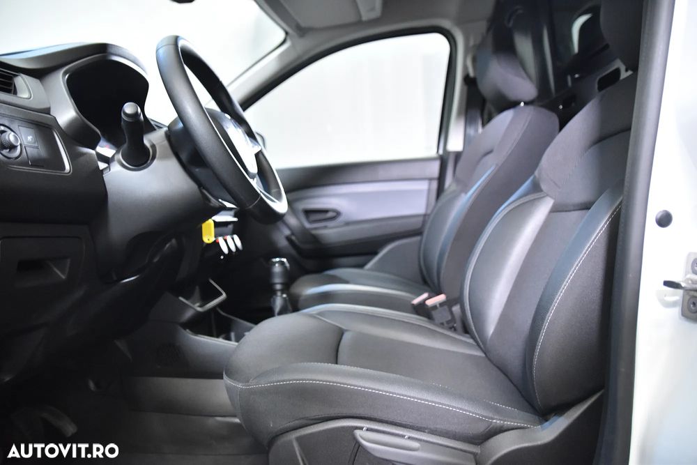 Renault Express - 17