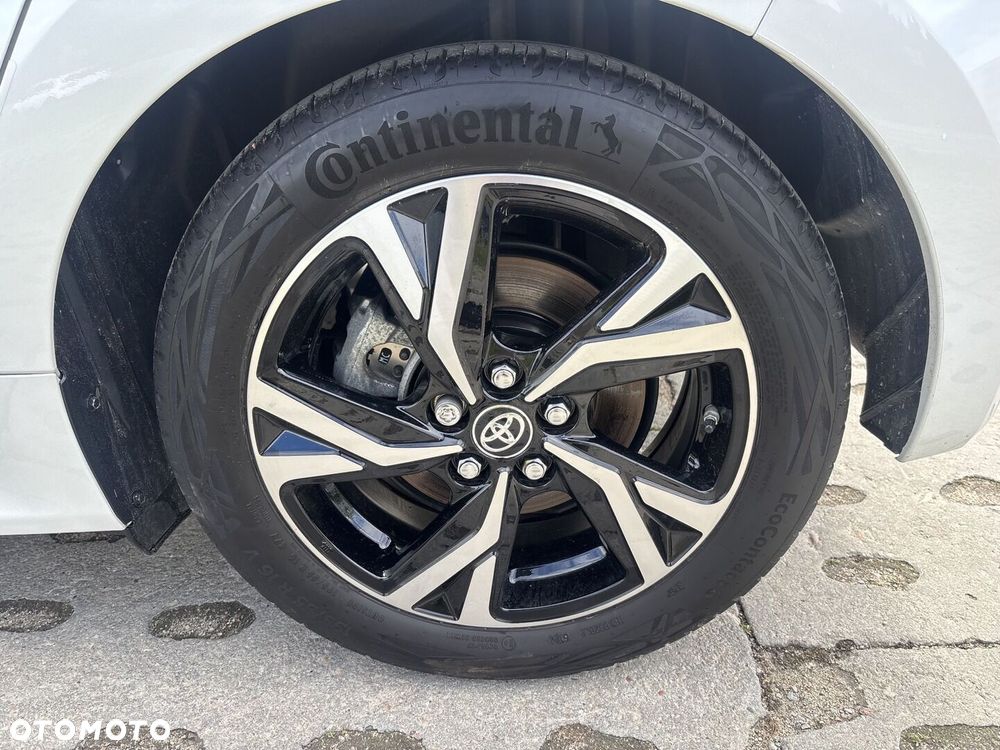 Toyota Yaris Hybrid 1.5 Style - 11