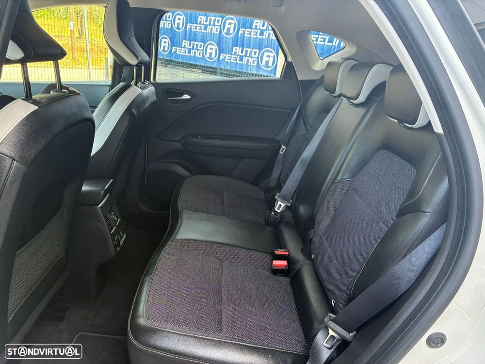 Renault Captur - 24