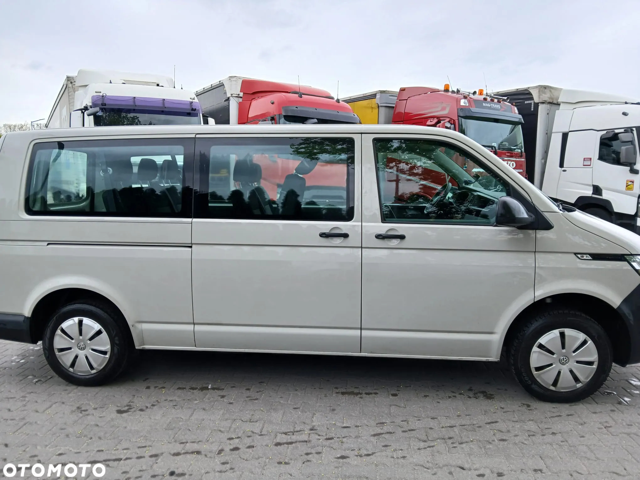 Volkswagen Transporter Kombi T6.1 TDI L2H1 - 4