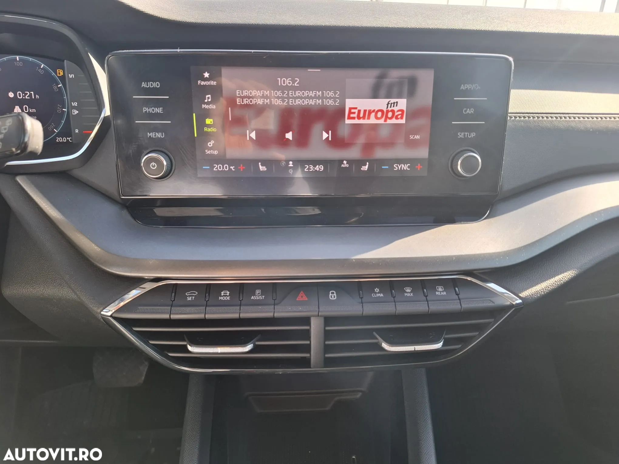 Skoda Octavia Combi 2.0 TDI DSG Style - 12