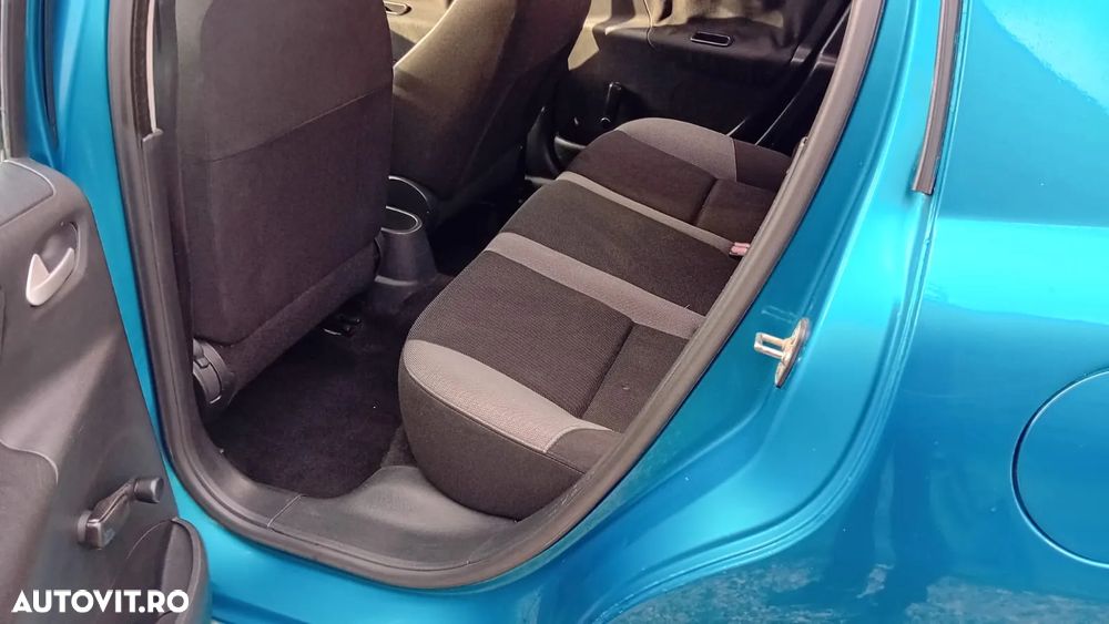 Peugeot 207 1.4E 16V Trendy - 7