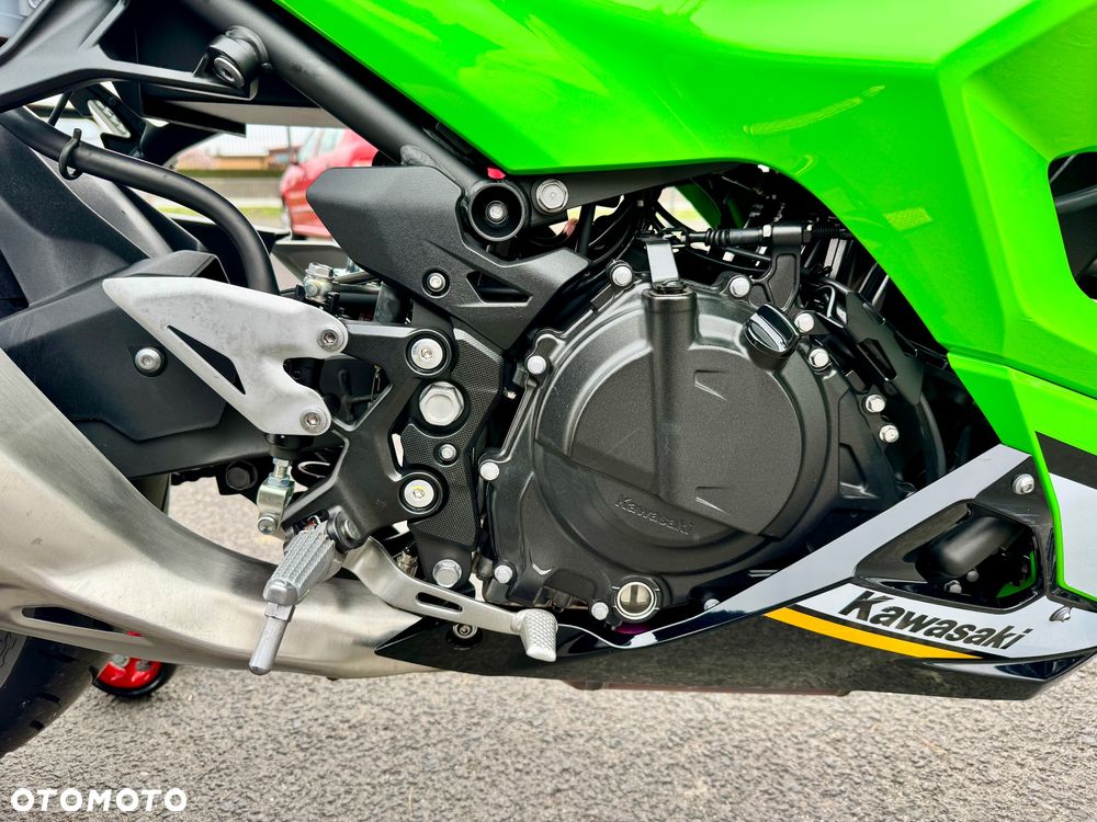 Kawasaki Ninja 500 - 34