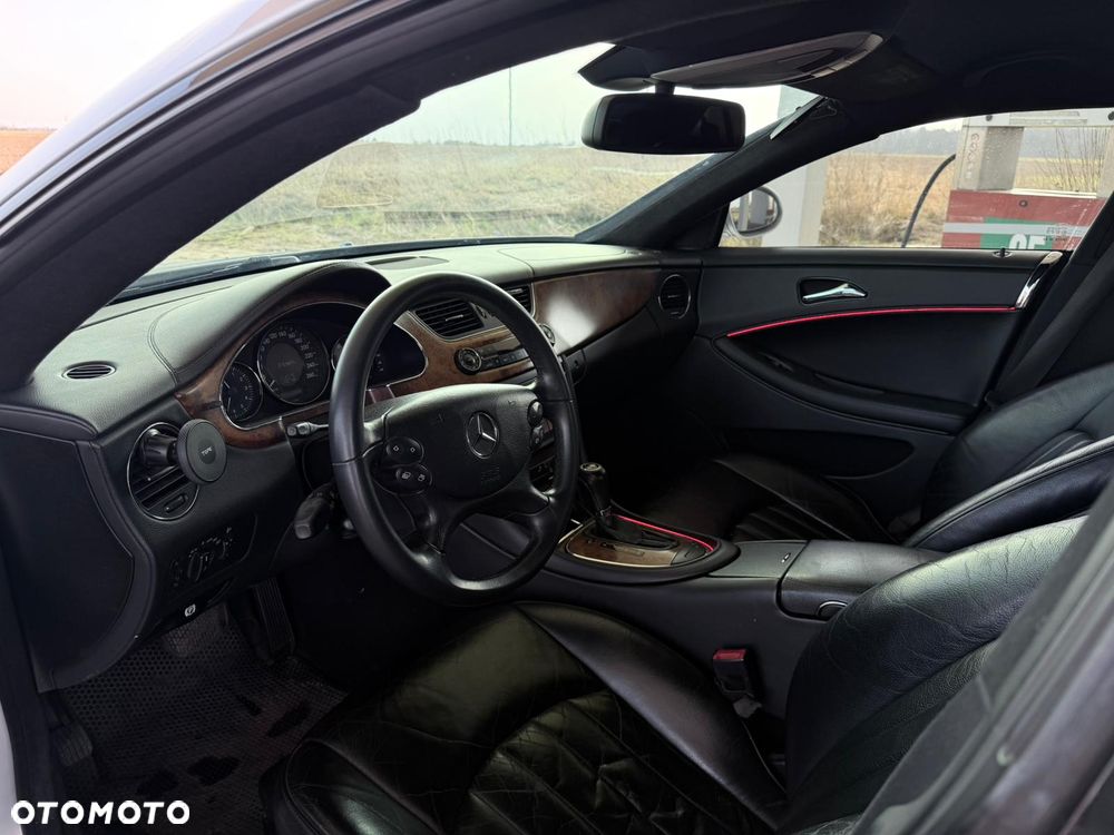Mercedes-Benz CLS 350 - 11
