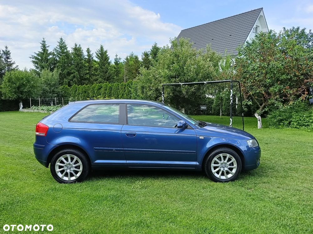 Audi A3 3-drzwiowe 1.6 Ambiente - 5