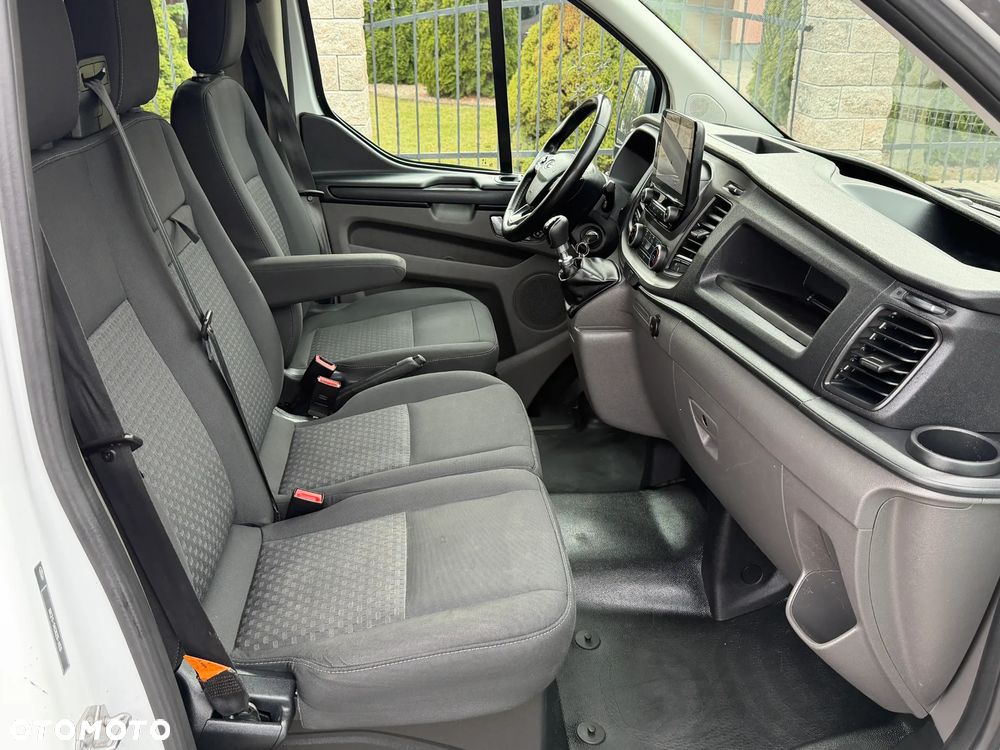 Ford CUSTOM DŁUGI 6 OSÓB - 10