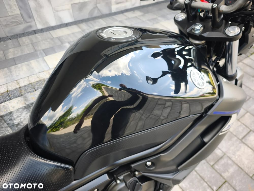 Yamaha XJ - 23