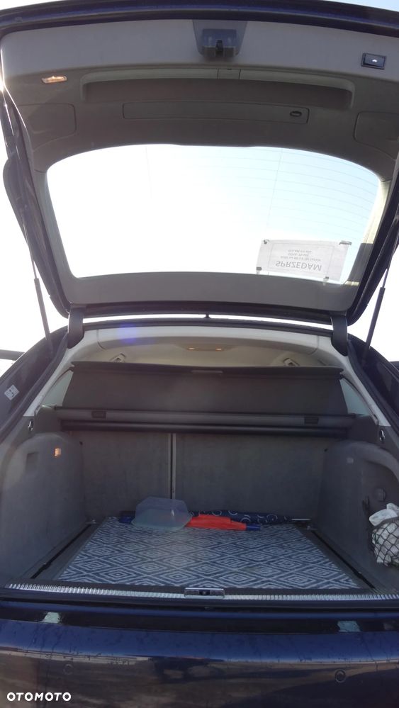 Audi A4 Avant 2.0 TDI - 25