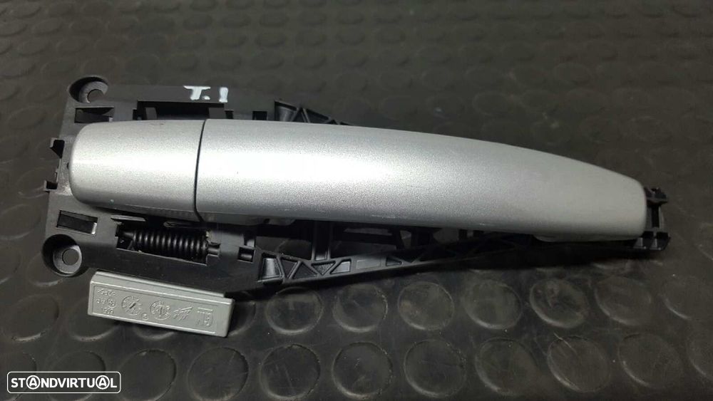 PUXADOR EXTERIOR TRASEIRO ESQUERDO OPEL CORSA E SELECTIVE - 2