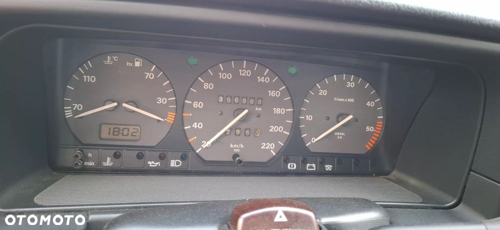 Volkswagen Passta B4 1,9 TDI na części - 8