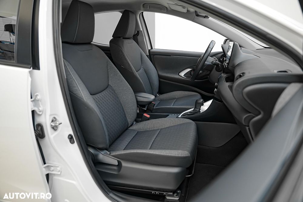 Toyota Yaris 1.5 L VVT-iE Multidrive S Active - 21