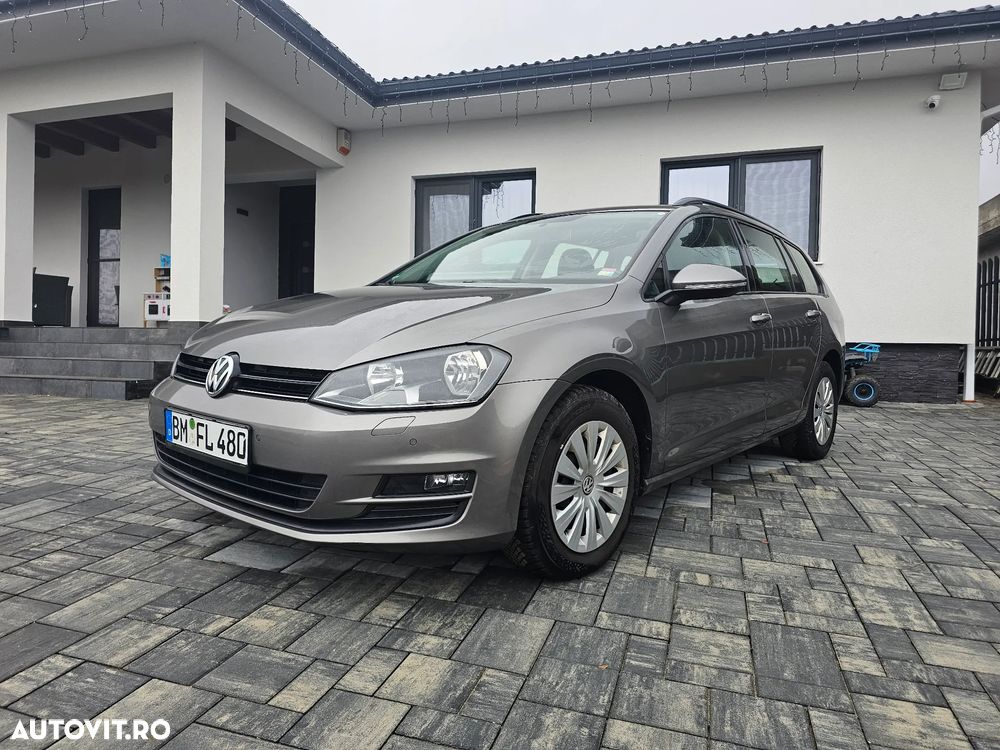Volkswagen Golf 1.6 TDI BlueMotion Technology DSG Comfortline - 23