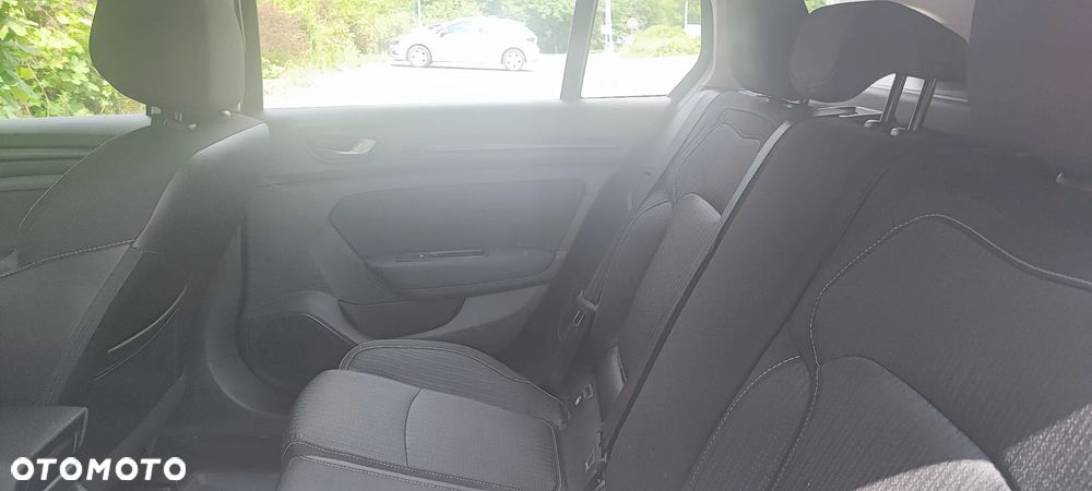 Renault Megane ENERGY TCe 130 EXPERIENCE - 25