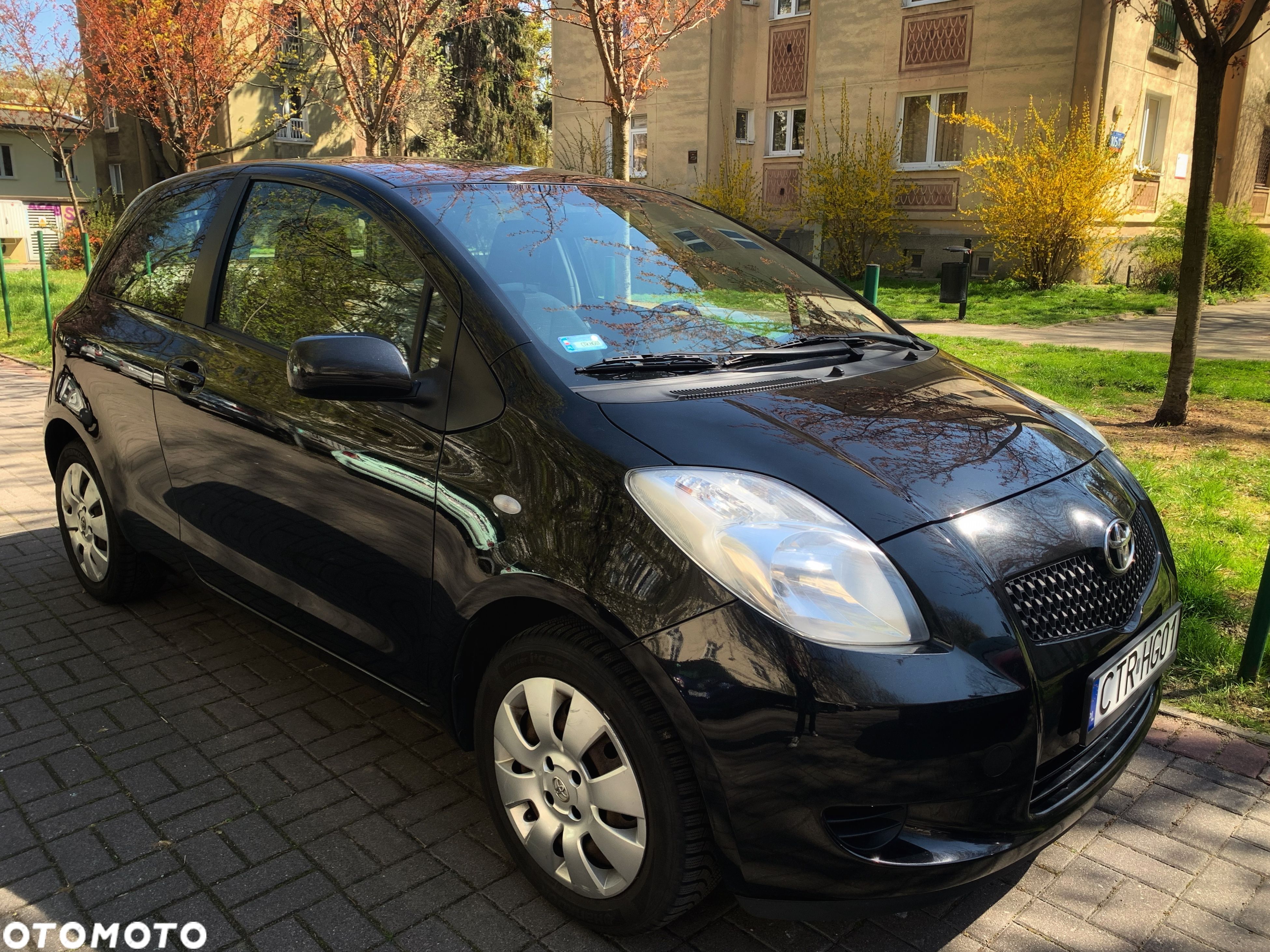 Toyota Yaris 1.0 Luna A/C - 1