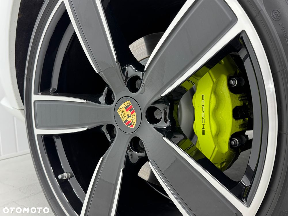 Porsche Cayenne - 14