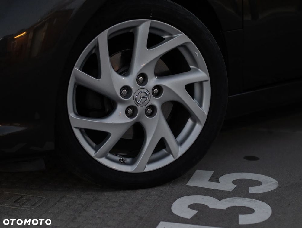 Mazda 6 2.2 CD Exclusive + - 16