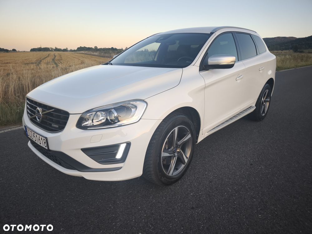 Volvo XC 60 D4 Geartronic Summum - 4
