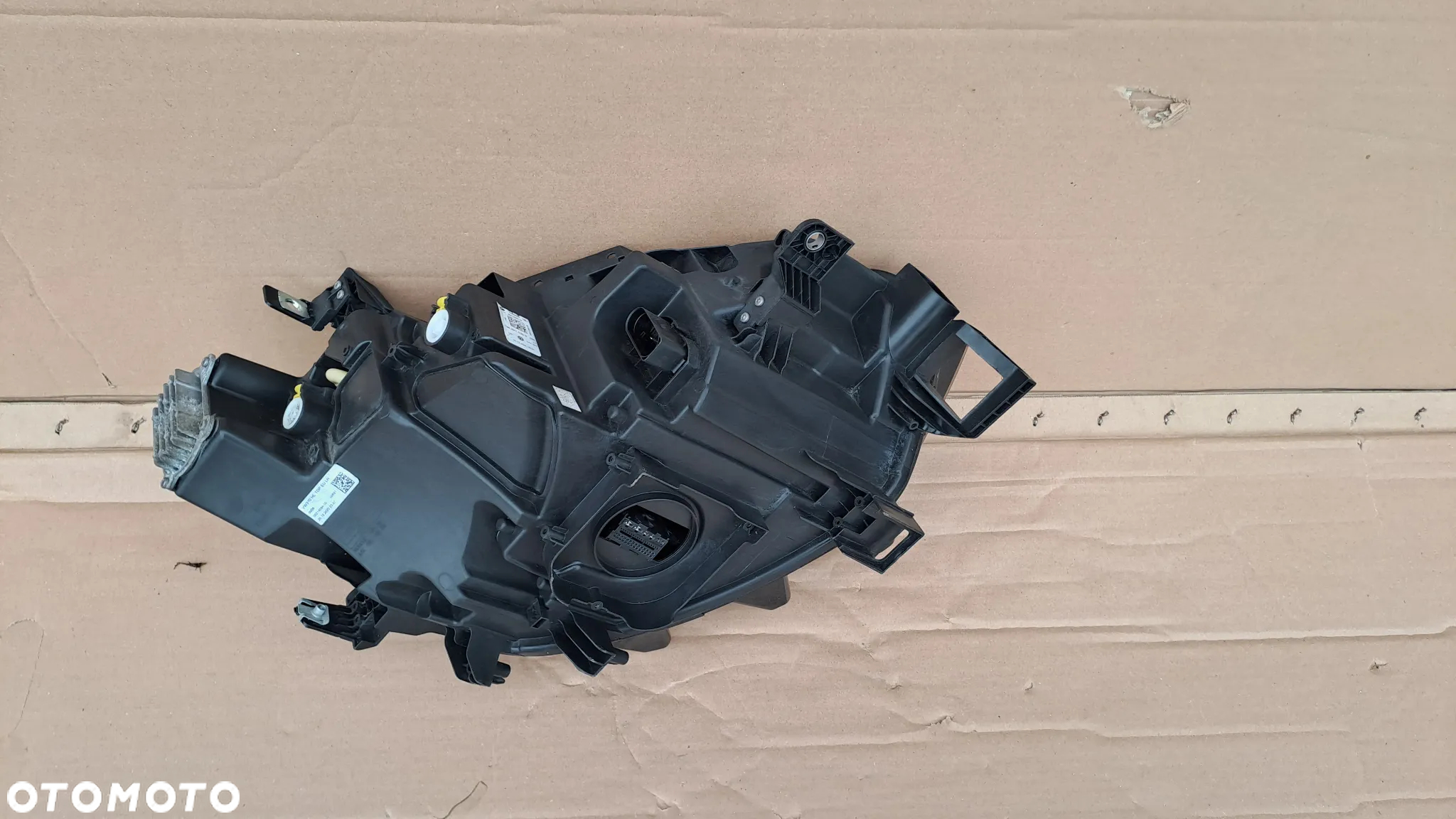 VW ID3 LEWA LAMPA FULL LED 10B941035B UŻYWANA - 12