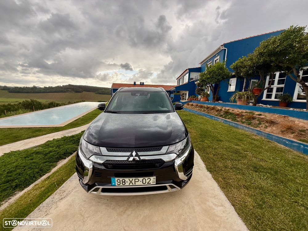 Mitsubishi Outlander - 7