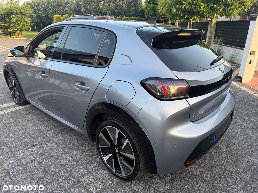 Peugeot 208 GT - 9